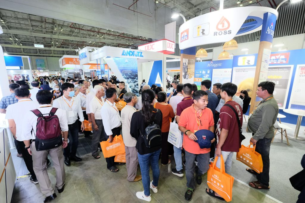 Triển lãm Vietstock 2024 với sự tham gia của hơn 400 đơn vị triển lãm, dự kiến thu hút hơn 13.000 khách tham quan chuyên ngành