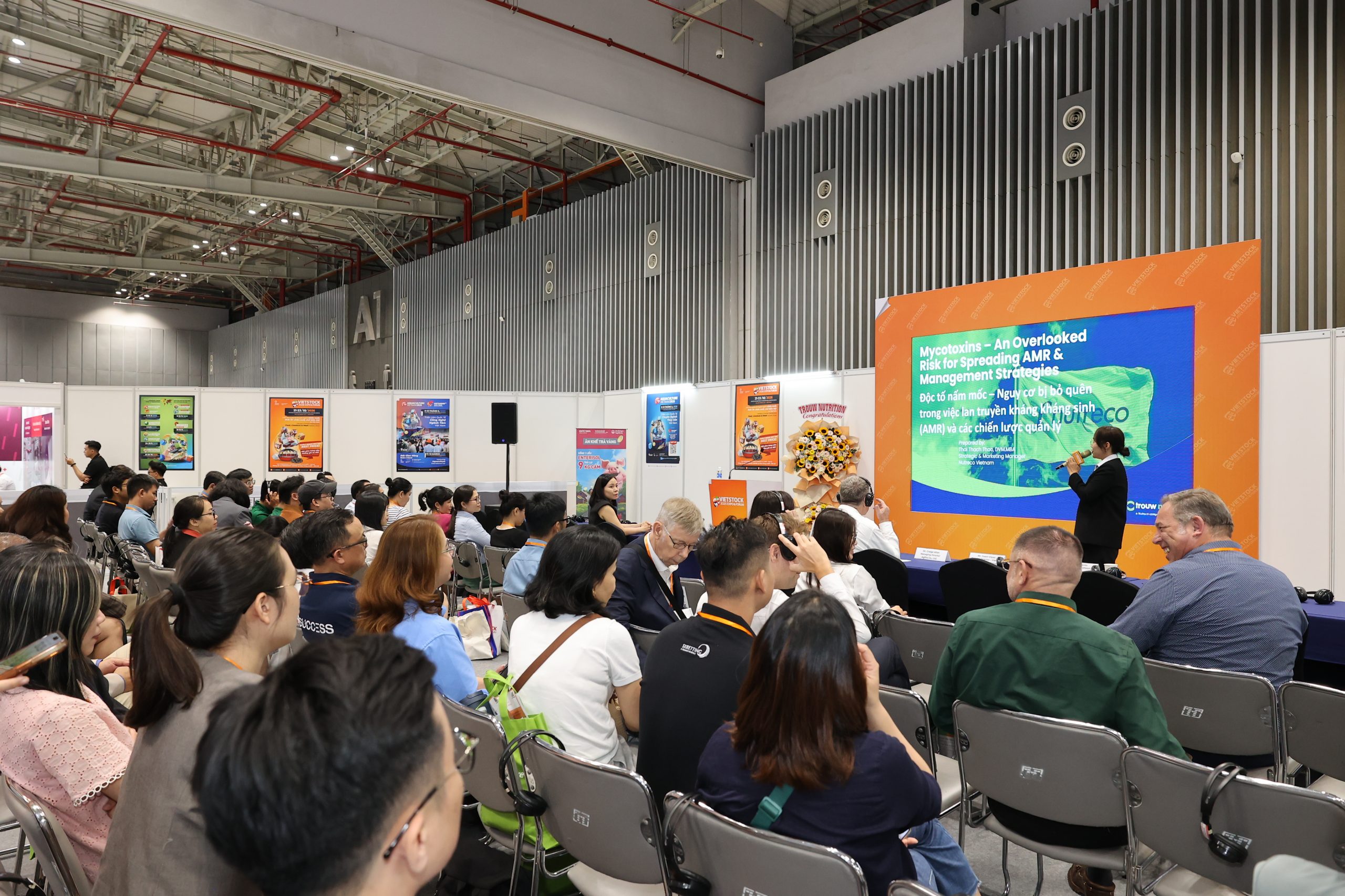 Industry Experts Unite at Vietstock 2025 to Mitigate Antimicrobial Resistance