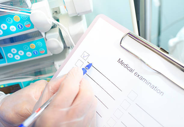 Checklist kiểm tra y khoa và thiết bị theo dõi trước thủ thuật gây mê